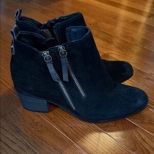 Black genuine leather Ankle Boots
